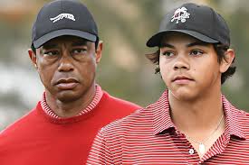 Charlie Woods brilla en el Junior PGA Championship sin la presencia de Tiger - Imagen ilustrativa del artículo
