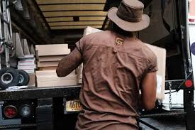 UPS Investors' Outlook: Navigating the 2025 Landscape