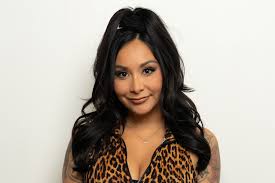 Nicole ‘Snooki’ Polizzi Confirms She Will Undergo 'Scary' Hysterectomy After Cervical Cancer Diagnosis at 38
