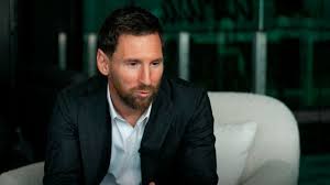 Messi Revoluciona Barcelona: Visita Sorpresiva al Camp Nou y Declaraciones Emotivas