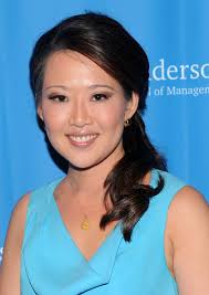 CNBC anchor Melissa Lee attends the 2010 Gerald Loeb Awards Dinner at Capitale on June 29, 2010 in New York City. - 2010%2BGerald%2BLoeb%2BAwards%2BDinner%2B-xL6BhAE15Tl