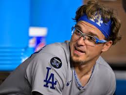 Dodgers Facing Decision After Kiké Hernandez News