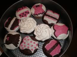 images?q=tbn:ANd9GcQOfYvqvV5dDDKNxPSLaE_