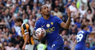 Chelsea 2-2 Hull City: Joao Pedro spares hosts' blushes