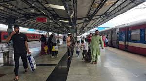 https://www.amarujala.com/madhya-pradesh/ratlam/four-pairs-of-festival-special-trains-will-run-via-ratlam-ujjain-nagda-some-trains-will-also-stop-at-panipat-ambala-kanpur-central-lucknow-new-delhi-ratlam-news-c-1-1-noi1428-3457242-2025-09-28