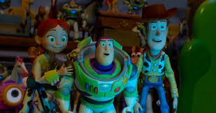 RESEÑA ¬ Toy Story 5 : los juguetes clásicos y la tecnología se enfrentan
