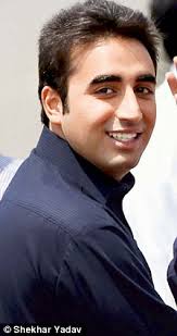 Political dynasties: Bilawal Zardari (left) and Rahul Gandhi had much to learn from - article-2127002-1284BFC6000005DC-407_224x423