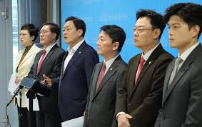 국힘 경기, 장동혁과 거리두기... "자체 선대위로 엔진 돌리겠다"