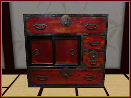 Résultat de recherche d'images pour "tansu chest"