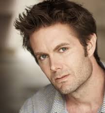 Garret Dillahunt como John Heffer - garrett20as20john20solo