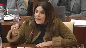 El PSOE-A denuncia una "estrategia de descrédito" del PP contra María Jesús Montero al "intentar cuestionar que es médico"