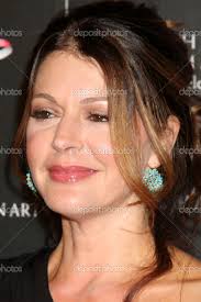 LOS ANGELES - NOV 4: Jane Leeves arrives at the 19th Annual BAFTA Los ...