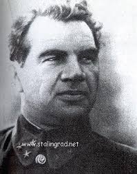 I Vasily I. Chuikov - tsjoeikov