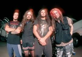 Gloria Cavalera diz que Max não recebeu convite para reunião com o Sepultura