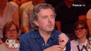 Alex Vizorek évoque son salaire pour animer la 37e cérémonie des Molières