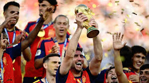 بعد تألقه في كأس العالم.. برشلونة يفتح ملف التعاقد مع نجم منتخب إسبانيا