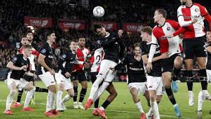Eredivisie Clash: Zoet Steps In for Injured Owusu-Oduro as AZ Host In-Form Feyenoord
