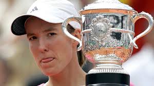 Andre Agassi, Justine Henin to present Roland Garros singles trophies