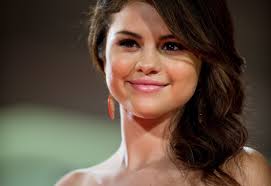 A Fraud Lawsuit, A Collapsed Startup And Wildly Different Rare Beauty Valuations: Is Selena Gomez Still A Billionaire?