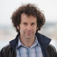 The Oscar-winning writer/director Charlie Kaufman has just broke the record for the biggest fund ever raised via the popular crowd funding site. - charlie-kaufman