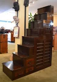 Résultat de recherche d'images pour "tansu chest"