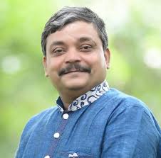https://kannada.filmibeat.com/news/yashwant-sardeshpande-veteran-actor-director-theatre-icon-dies-of-heart-attack-at-60-104125.html