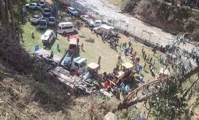 ¡Tragedia en Tarma! Bus cae a abismo: Decenas de víctimas 🚨 - Imagen principal del artículo