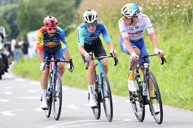 Canicule aux Herbiers! Championnat de France cycliste RÉDUIT! - Imagen principal del artículo