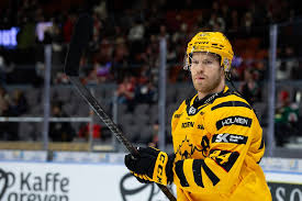 Ishockey: Skellefteåstjärnan prisas dubbelt – Följ SM-finalerna här