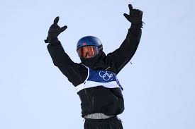 Su Yiming reaches men's snowboard slopestyle final at Milano Cortina