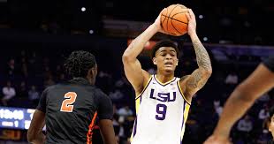 Michigan lands transfer portal commitment from LSU's Jalen Reed
