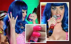 Resultado de imagem para unhas da katy perry