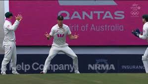 Joe Root dominates as Australia blow two wickets in two balls