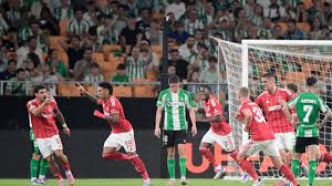 Betis vs. Nottingham Forest: ¡Emoción europea en La Cartuja! - Imagen principal del artículo