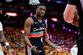 Why Spurs don’t need ‘emergency alert’ after learning tough Game 1 lesson versus Timberwolves