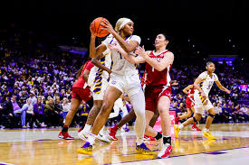 No. 5 LSU Faces No. 4 Texas in Top-5 Women's Basketball Showdown