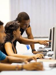Desenrola Fies começa na quarta-feira com descontos de até 99% sobre dívidas de estudantes