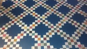 Résultat de recherche d'images pour "scrappy irish chain quilt pattern"