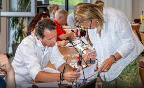 Vooruit Aalst hekelt besparingen in kinderopvang: “Asociale maatregel treft personeel én gezinnen”