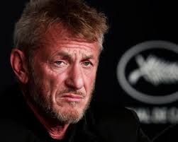 How much does Sean Penn hate selfies? Enough to invoke the Holocaust