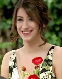 Résultat de recherche d'images pour "hazal kaya"