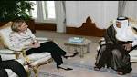 بن جاسم يلعق أحذية الكيان