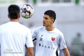 بی‌اعتمادی تارتار به ملی‌پوش جوان پرسپولیس؛ سهم امیرحسین فقط ۲۶ دقیقه!