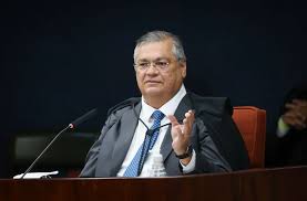 Dino autoriza mineração sob controle indígena em terras demarcadas