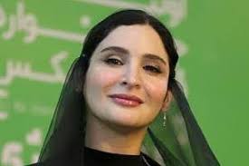 استوری نورا هاشمی فرزند مهدی هاشمی و گلاب آدینه، در نکوهش ملیکا پارسادوست، شاکی پژمان جمشیدی