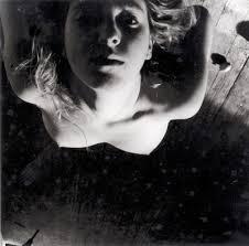 Résultat de recherche d'images pour "francesca woodman"