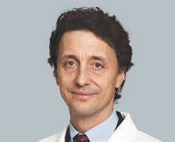 Dear Doctor: Hepatitis and flu shots are the most important vaccines for at-risk young adults