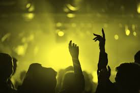 Pepper spray used to rob visitors at two ADE parties