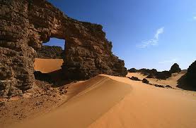 صحراء الجزائر                 سياحة ولا أروع Images?q=tbn:ANd9GcQUYVfEYZknISL0Pov5wA9_ToIu2b0EmR2zpacNifxa6YlFzTXr
