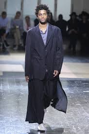 Résultat de recherche d'images pour "yohji yamamoto menswear"